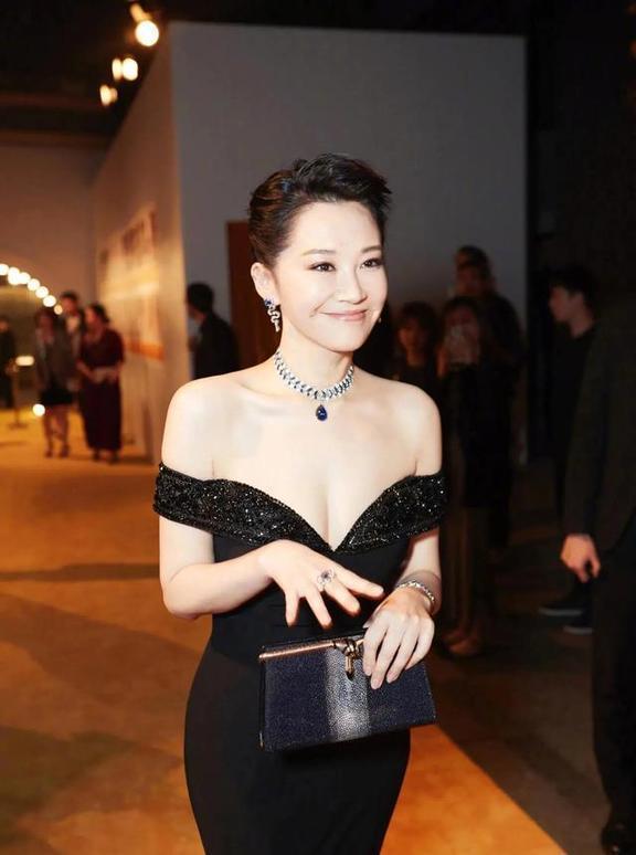 国内丰腴女明星,国内丰腴女明星风采大盘点